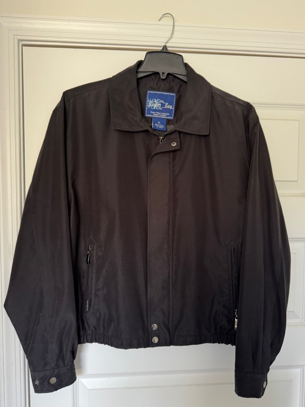 Keeler Bay Men's Black Lightweight Zip Jacket